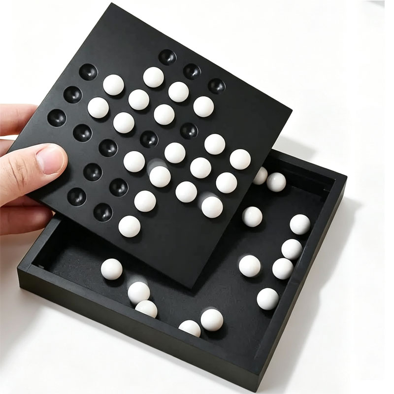 Europe Classic Single Chess Pe - đánh giá và giá Board Game Design